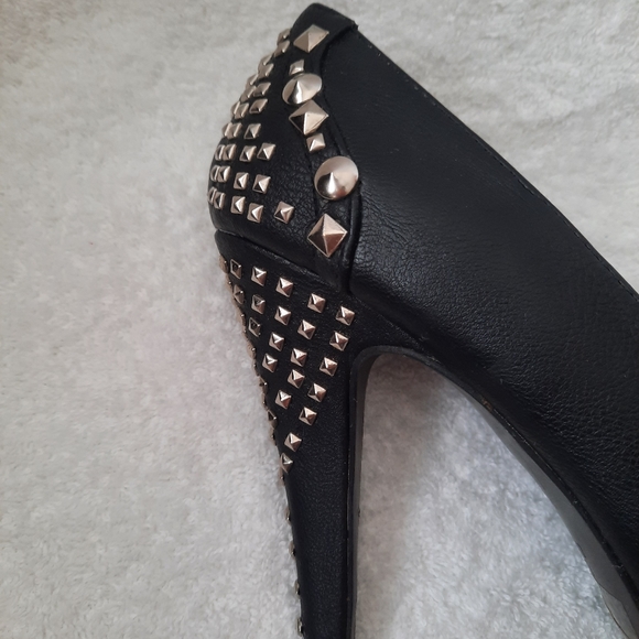 black heels with beautiful design on theback sz8/9 - Picture 5 of 12